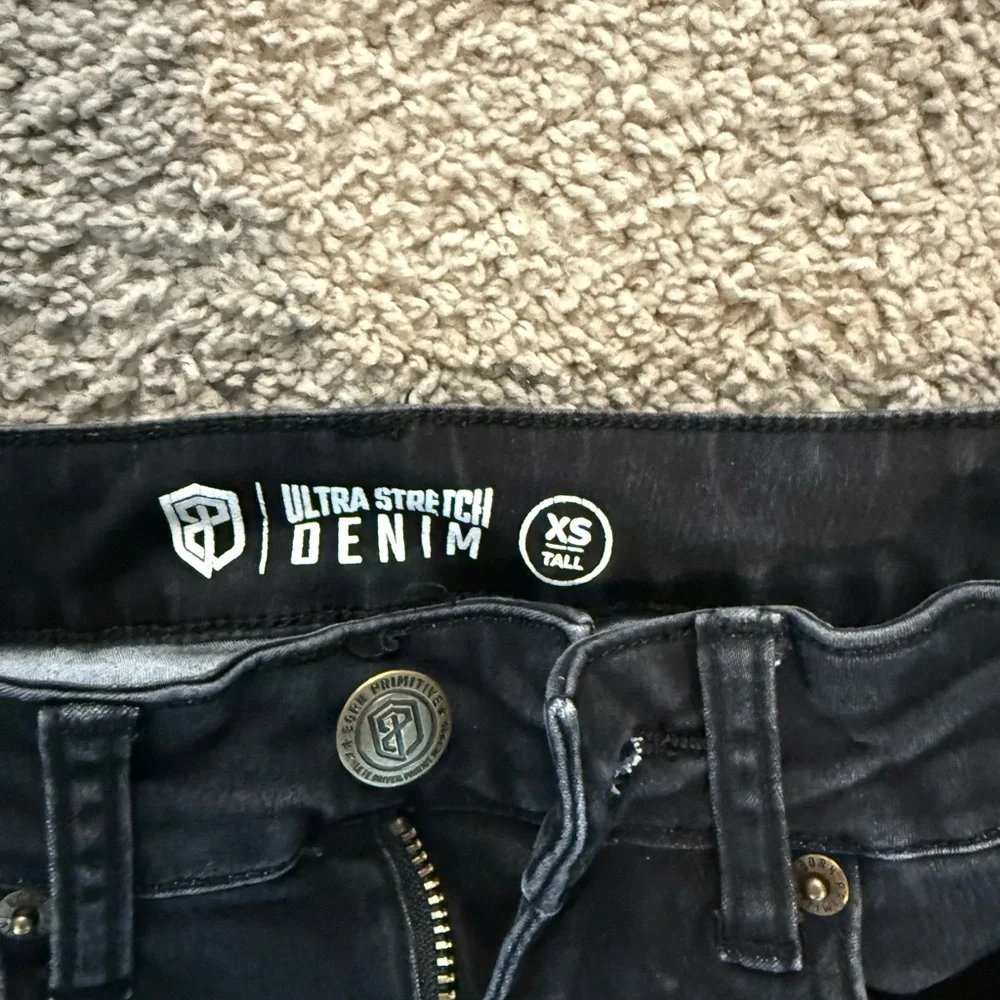 Born Primitive Women's High Rise Black strech Jeans - Picture 3 of 3